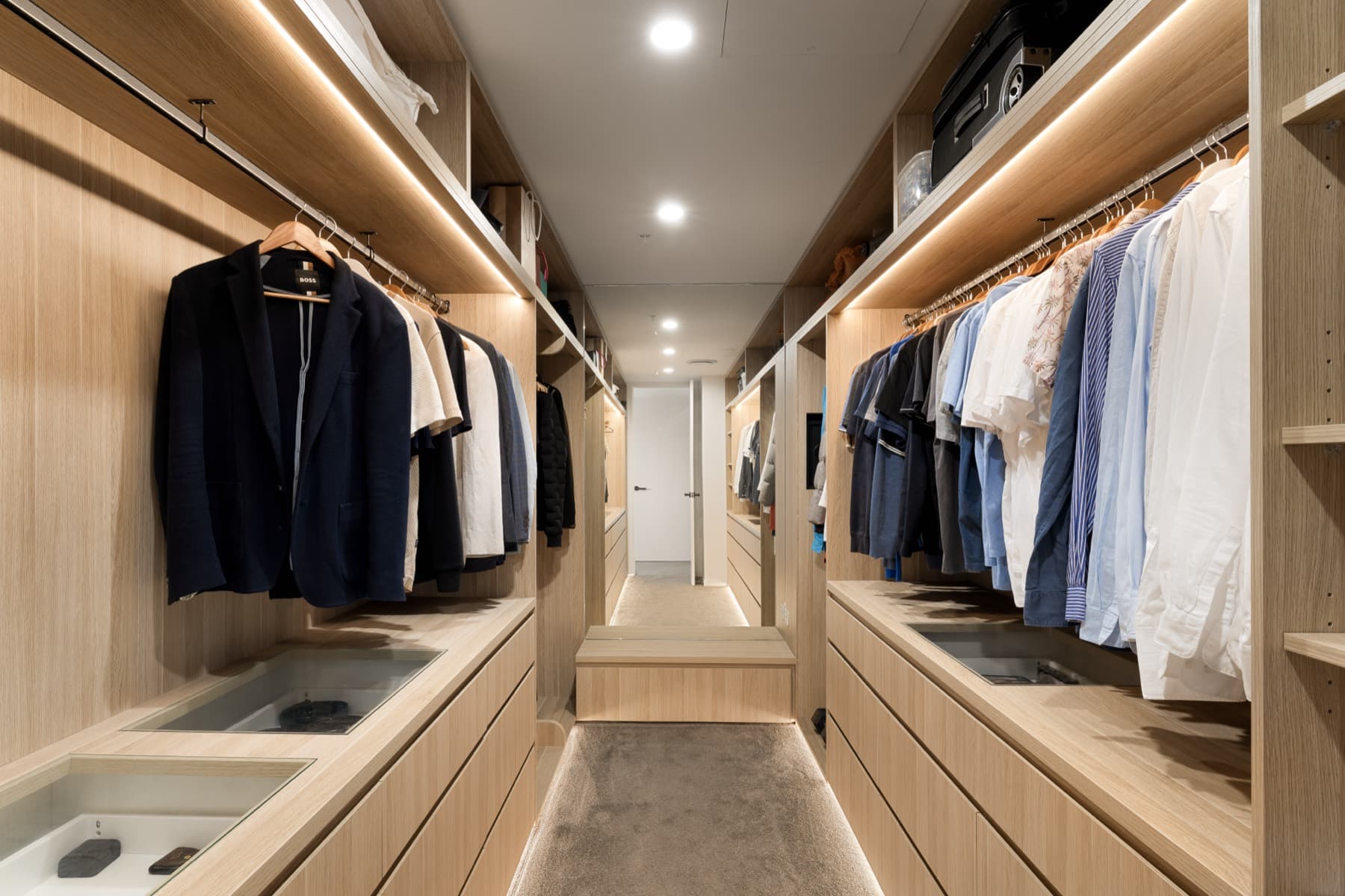 Fingerprint-secured walk-in dressing room